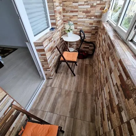 Apartament Tiby Apartmán